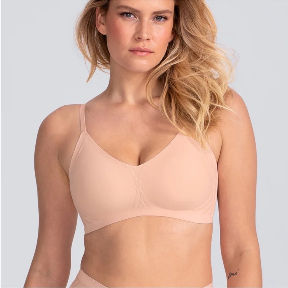 NWT Honeylove Silhouette Bra Wireless Blush Pink Peach Size L